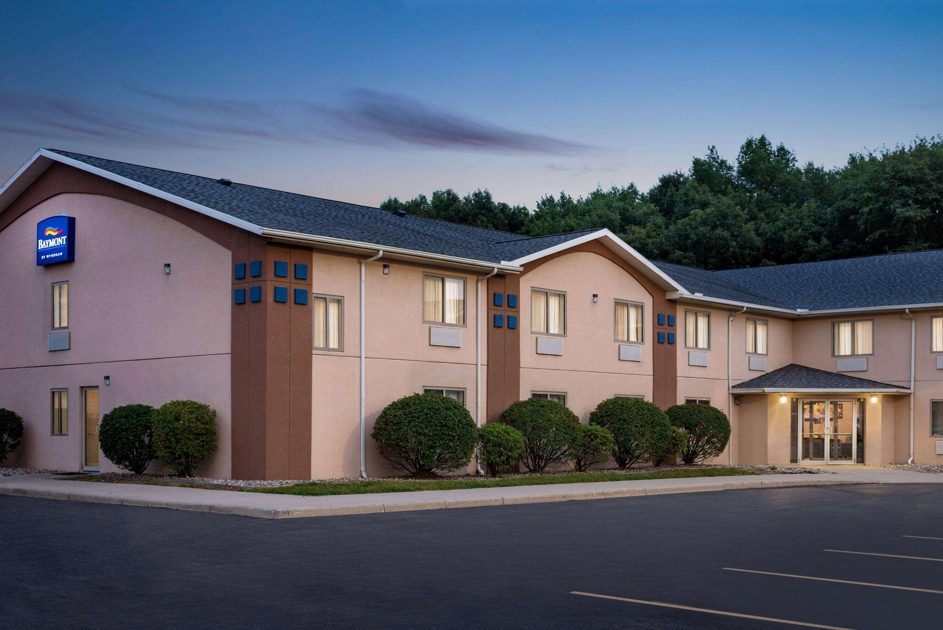 Hotel Baymont By Wyndham Swanton Esterno foto